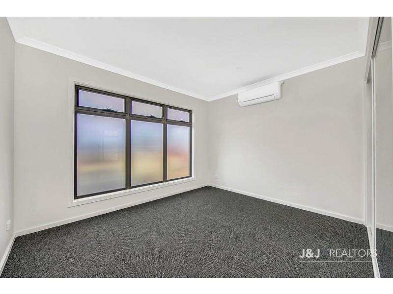 4/13 Bruce Street, Dandenong VIC 3175