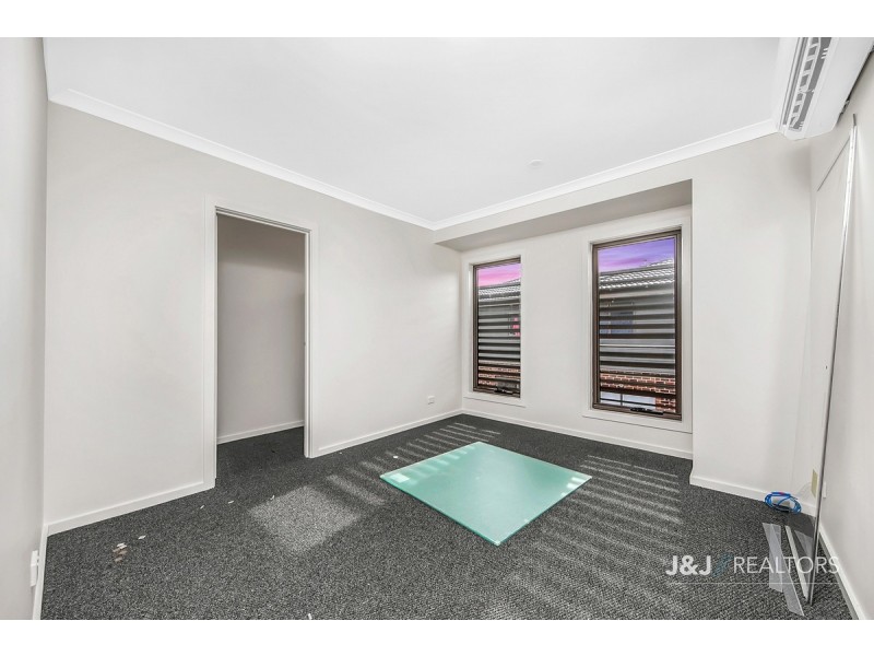 4/13 Bruce Street, Dandenong VIC 3175