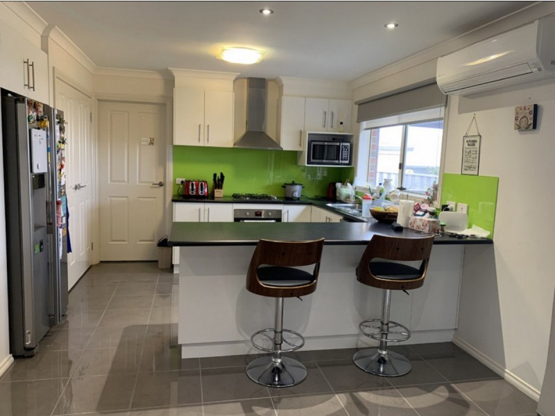 9A Damon Close, Narre Warren South VIC 3805