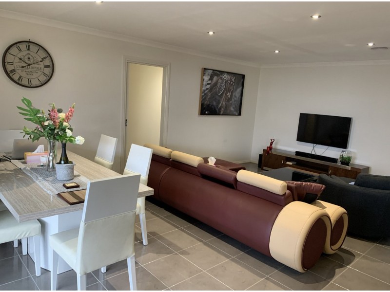 9A Damon Close, Narre Warren South VIC 3805