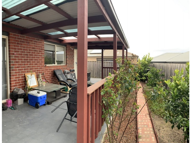 9A Damon Close, Narre Warren South VIC 3805