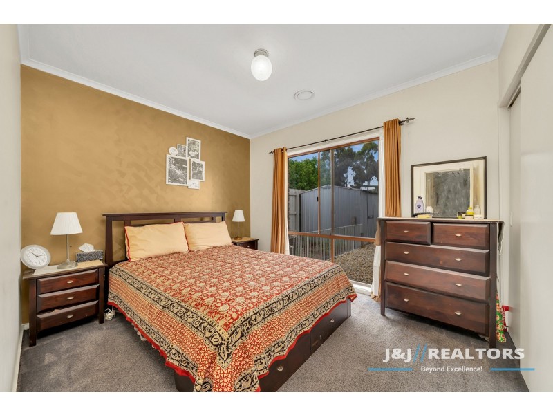 1 Tumut Court, Berwick VIC 3806