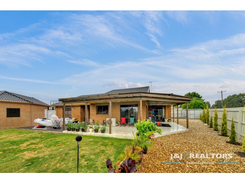 1 Tumut Court, Berwick VIC 3806