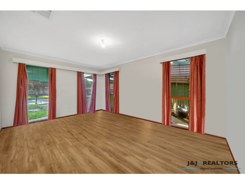 26 Winnima Avenue, Hampton Park VIC 3976