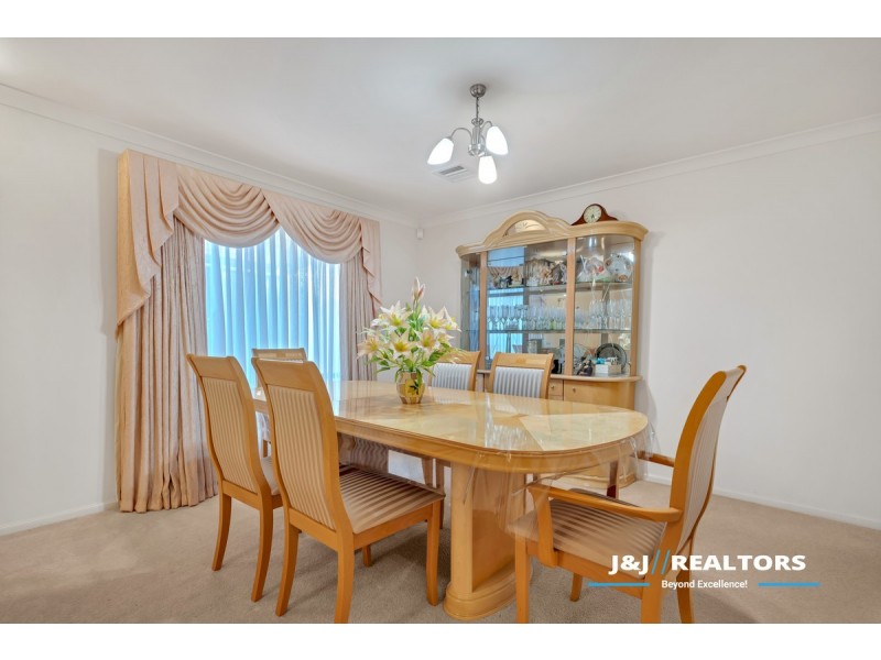 28 Rivergum Rise, Hampton Park VIC 3976
