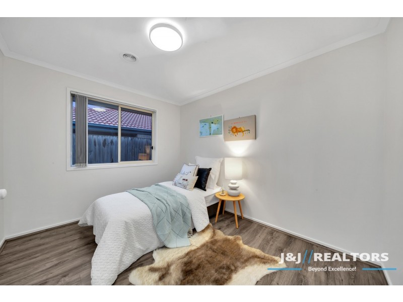 2 Kulkami Way, Cranbourne West VIC 3977