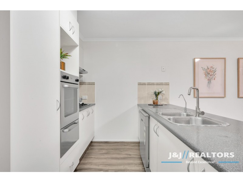 2 Kulkami Way, Cranbourne West VIC 3977