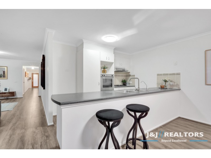 2 Kulkami Way, Cranbourne West VIC 3977