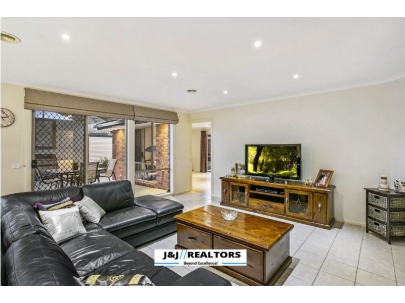 18 Somerset Court, Narre Warren South VIC 3805