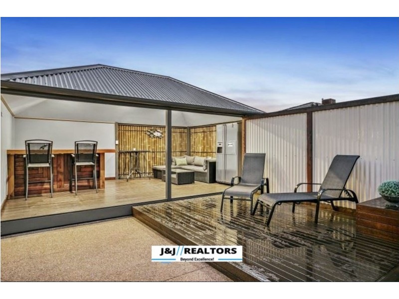 18 Somerset Court, Narre Warren South VIC 3805