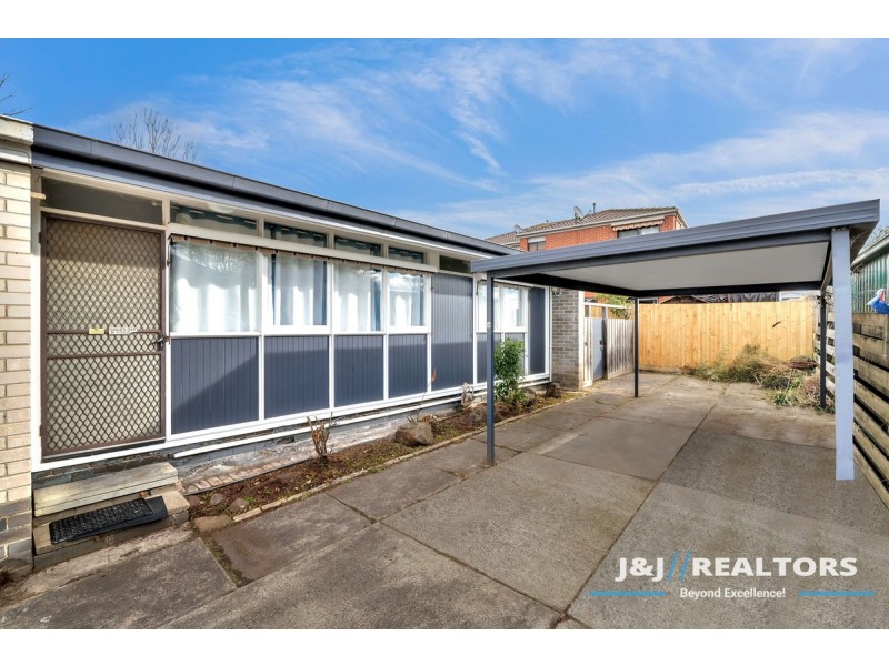 4/7 Carroll Avenue, Dandenong VIC 3175