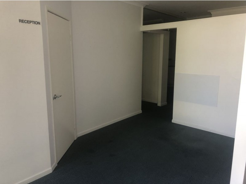 3/8 Neils Street, Pialba QLD 4655