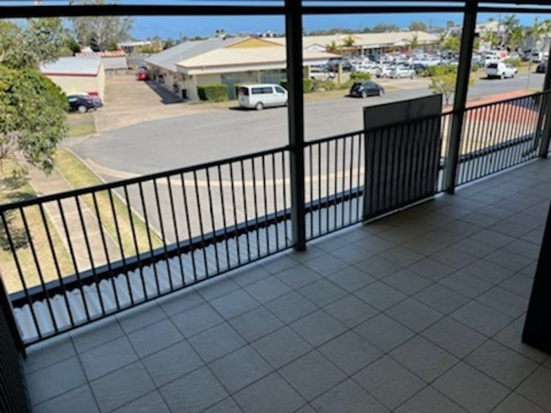 3/8 Neils Street, Pialba QLD 4655