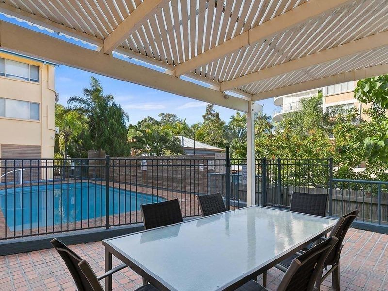 9/383 The Esplanade, Torquay QLD 4655
