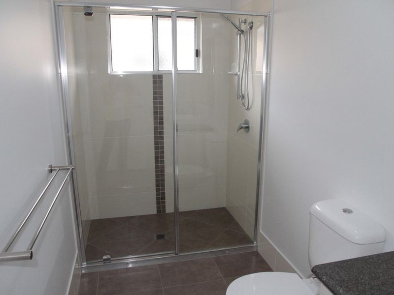 1/127 Exeter Street, Torquay QLD 4655