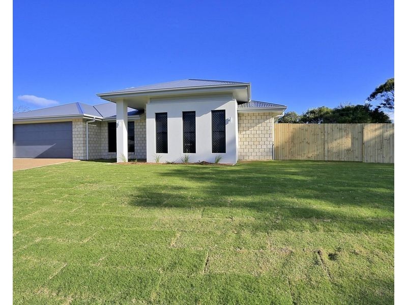 20 Marine Circuit, Urangan QLD 4655