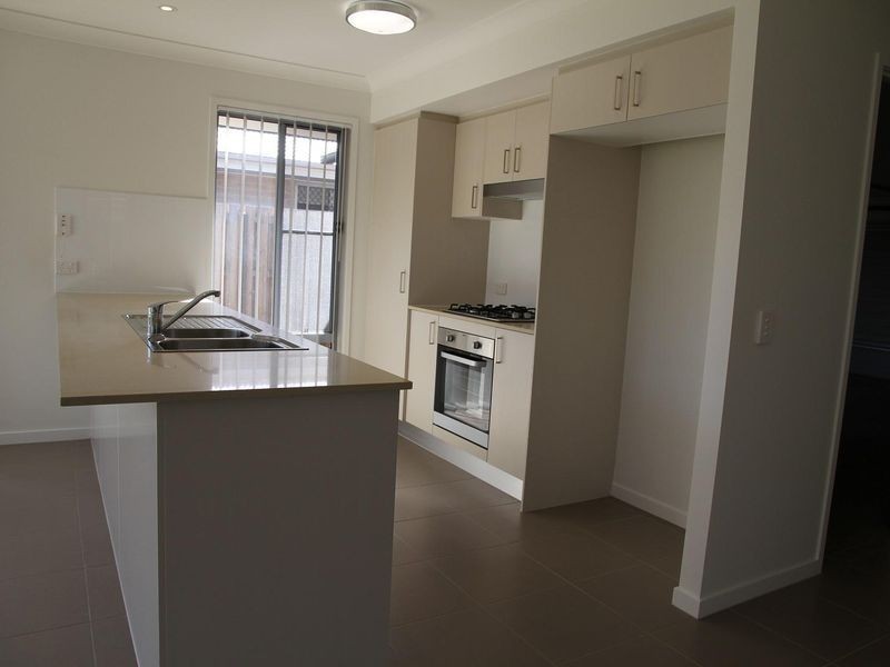 16 Lawson Road, Urraween QLD 4655