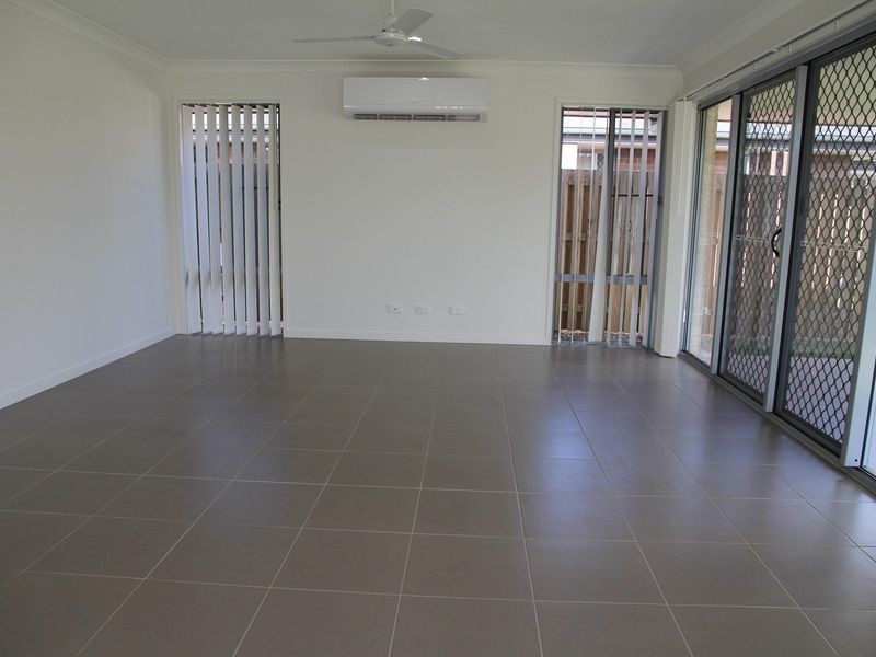 16 Lawson Road, Urraween QLD 4655