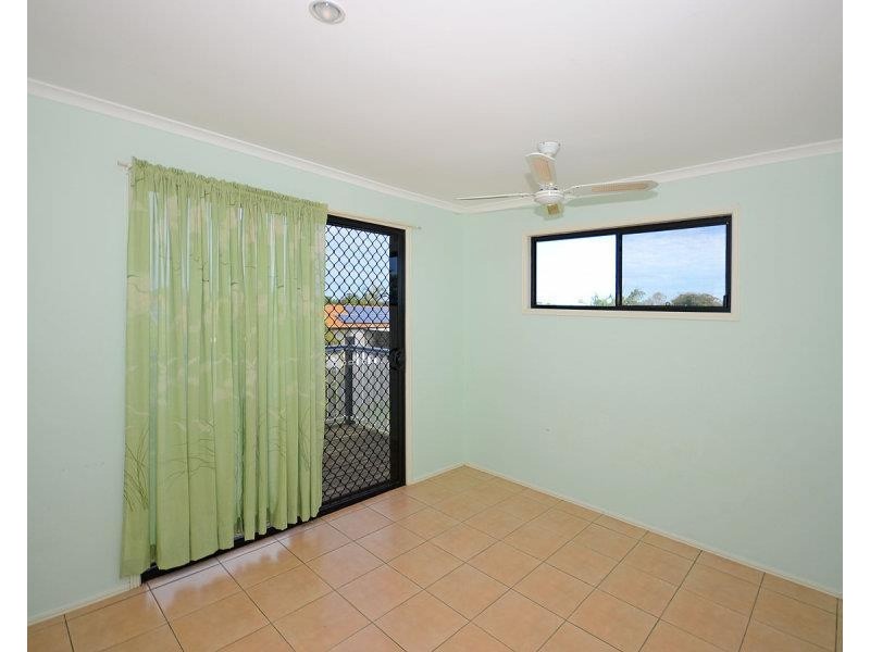 6 Wyuna Court, Urangan QLD 4655