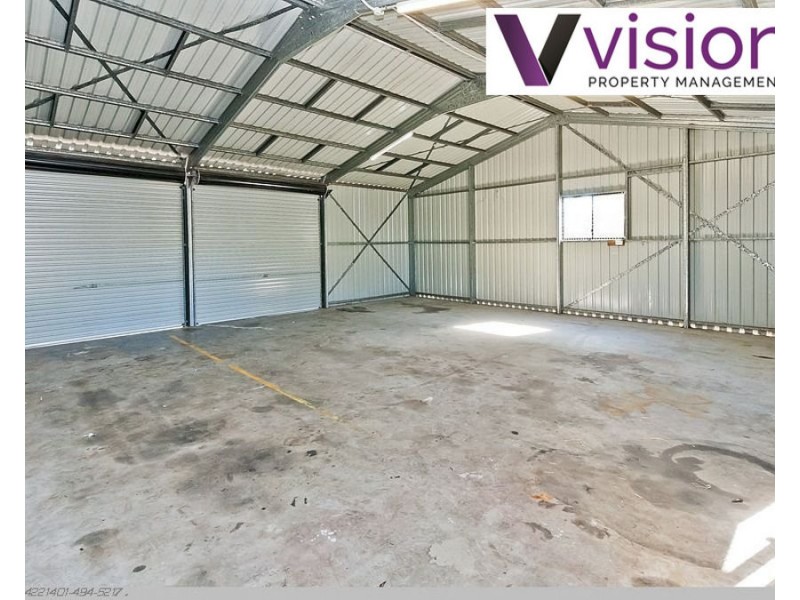 8 Crescent Street, Urangan QLD 4655