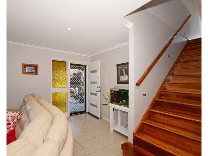 40 Helsham Street, Point Vernon QLD 4655