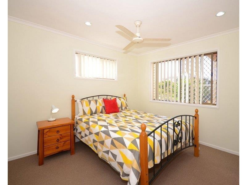 40 Helsham Street, Point Vernon QLD 4655