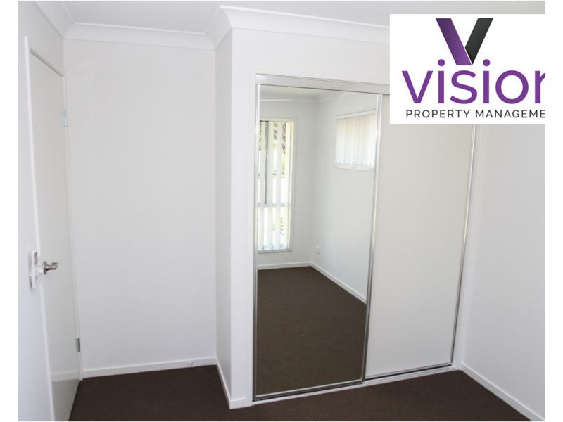 2/127 Exeter Street, Torquay QLD 4655