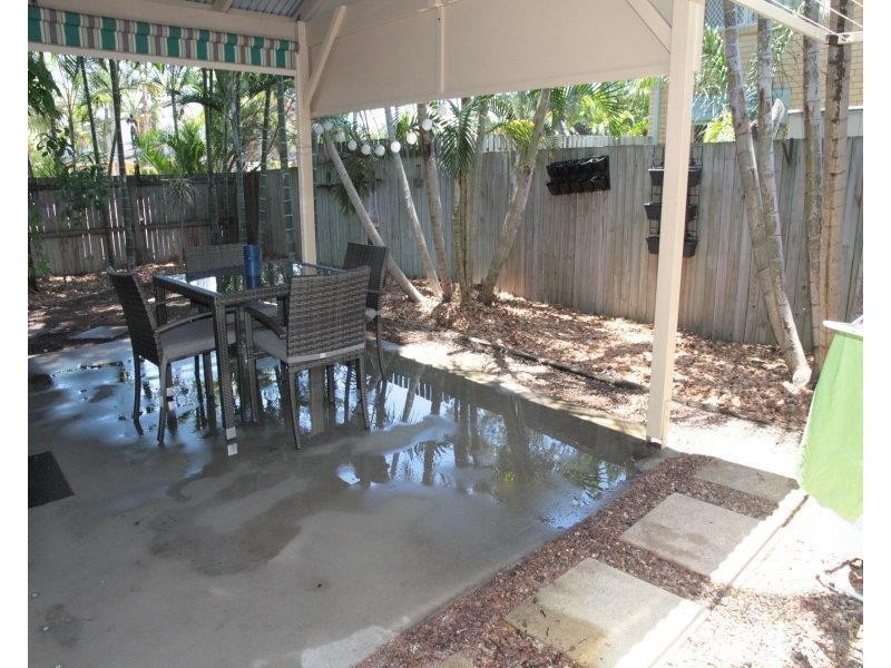 1/24 Zephyr Street, Scarness QLD 4655