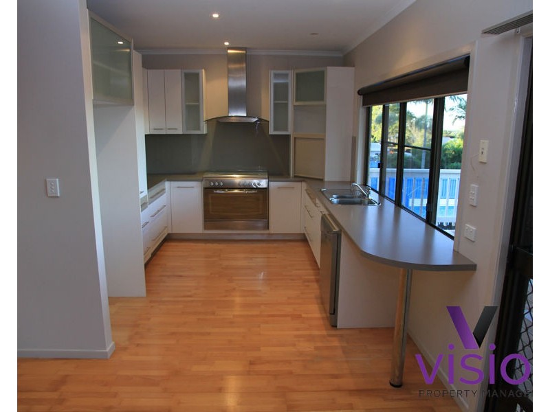 26 Rohan Way, Kawungan QLD 4655