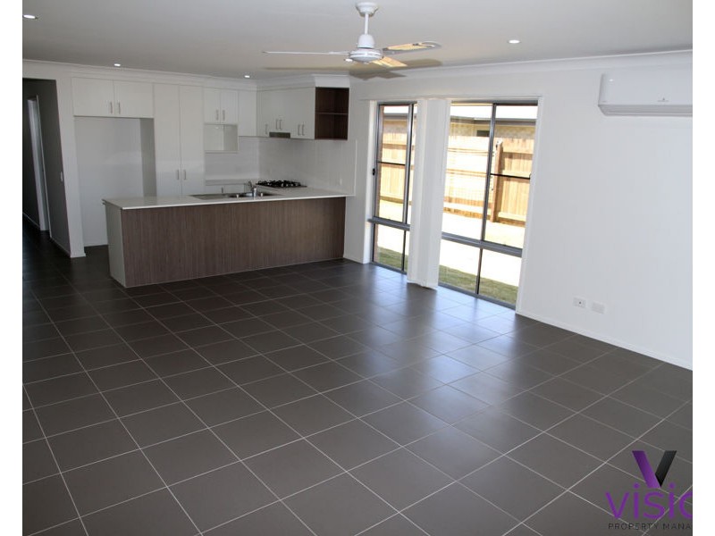 11 Maunsell Street, Urraween QLD 4655