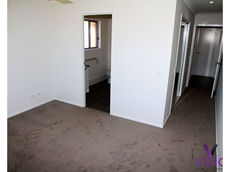 11 Maunsell Street, Urraween QLD 4655