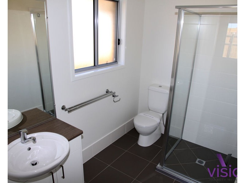 11 Maunsell Street, Urraween QLD 4655