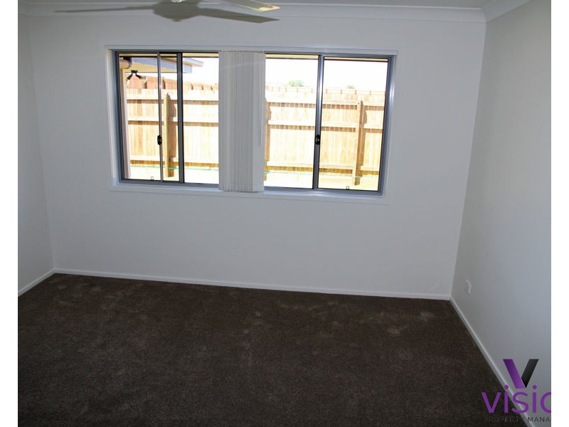 11 Maunsell Street, Urraween QLD 4655