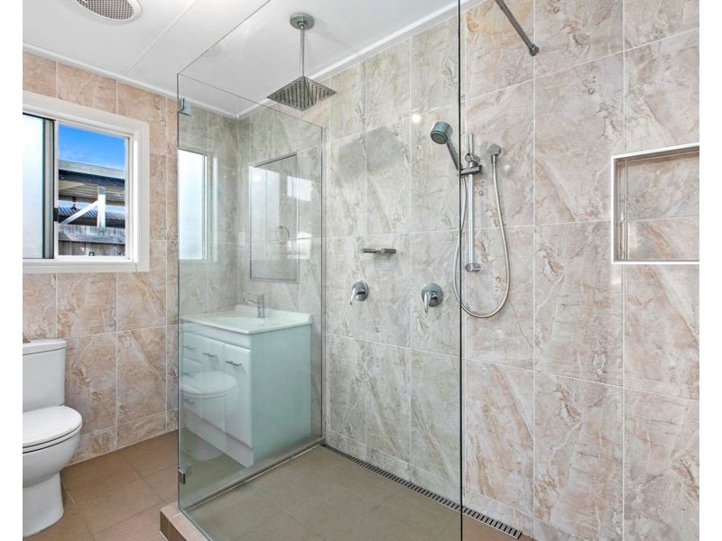 108B Corser Street, Point Vernon QLD 4655