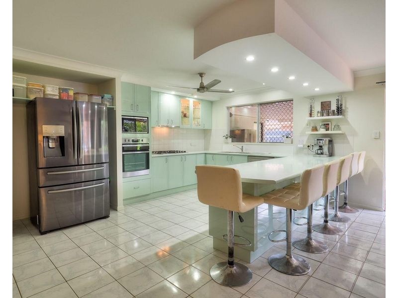 65 Snapper Street, Kawungan QLD 4655