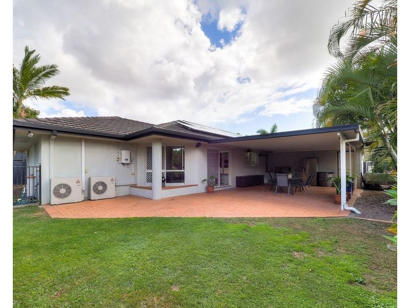 65 Snapper Street, Kawungan QLD 4655
