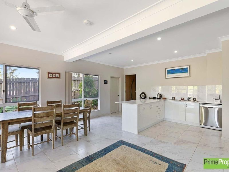 8/184 Torquay Road, Scarness QLD 4655