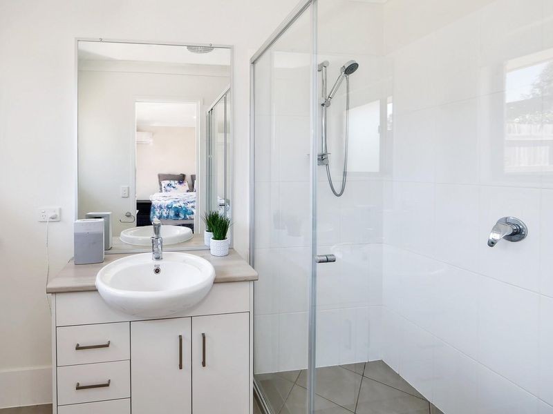 24 O’Connell Parade, Urraween QLD 4655