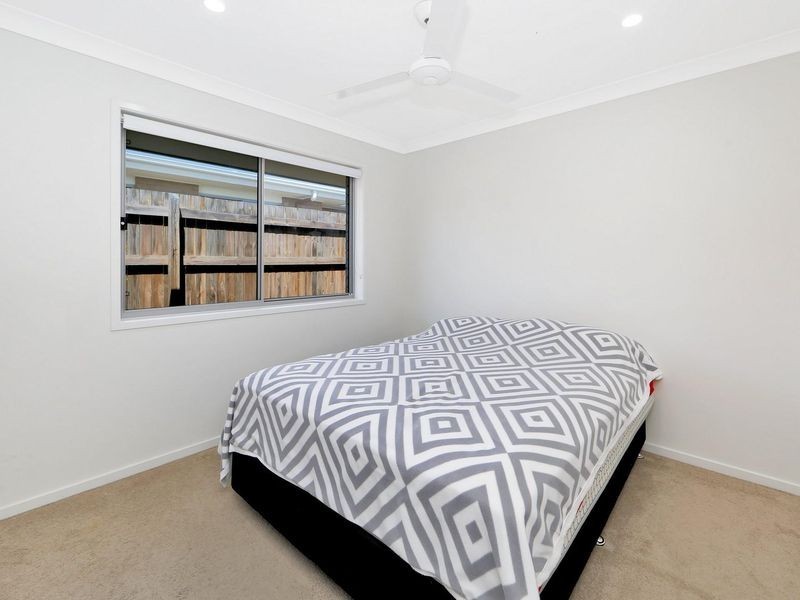 24 O’Connell Parade, Urraween QLD 4655
