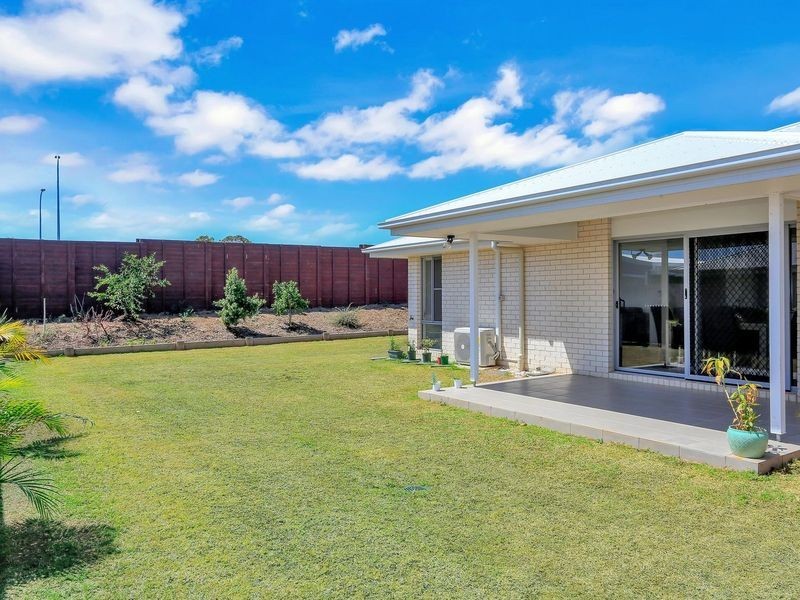 24 O’Connell Parade, Urraween QLD 4655