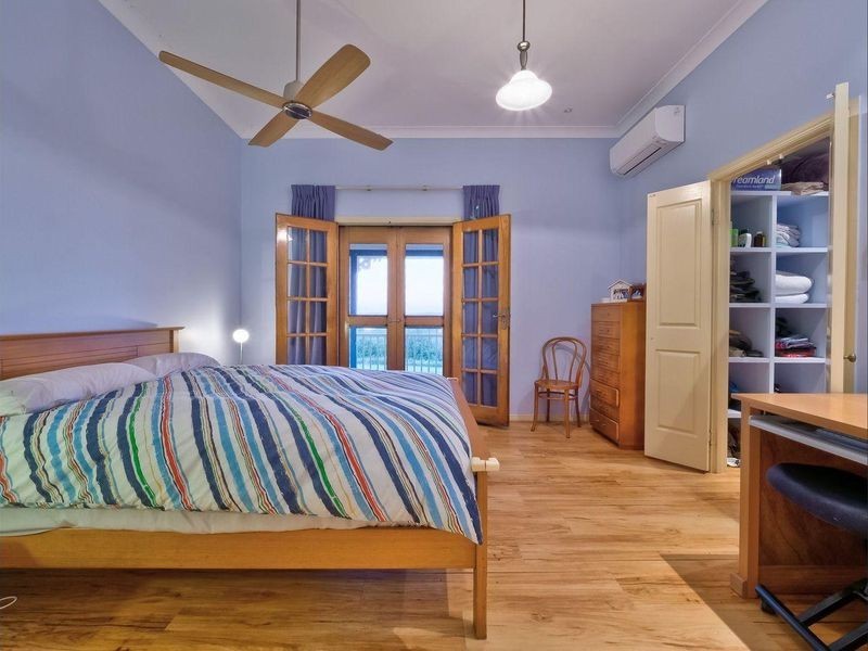 685 Charlton Esplanade, Urangan QLD 4655