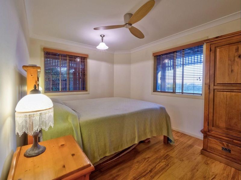 685 Charlton Esplanade, Urangan QLD 4655