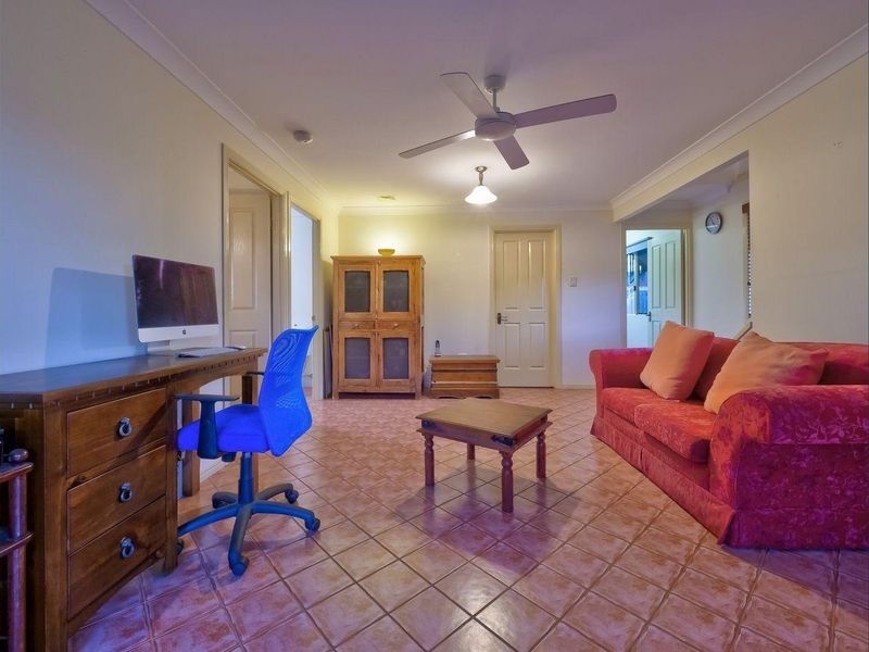 685 Charlton Esplanade, Urangan QLD 4655