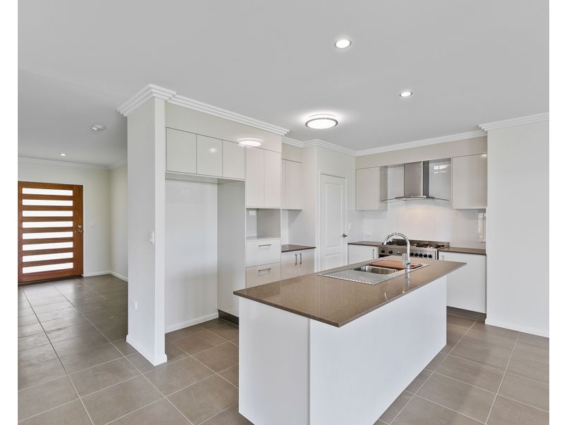 93 Northshore Avenue, Toogoom QLD 4655