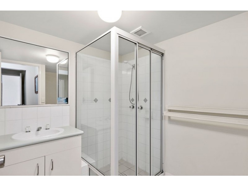 20/17 Buccaneer Drive, Urangan QLD 4655