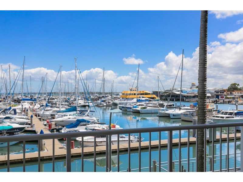 20/17 Buccaneer Drive, Urangan QLD 4655