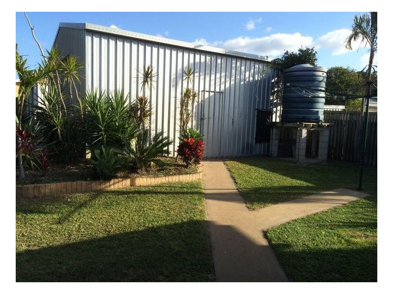 21 Barnstaple Street, Torquay QLD 4655