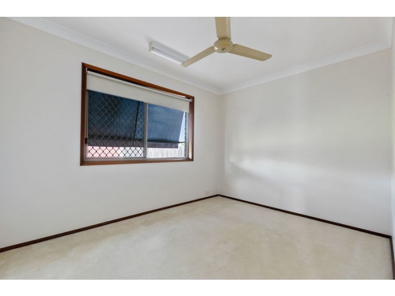 10 Acacia Street, Point Vernon QLD 4655