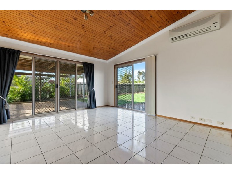 10 Acacia Street, Point Vernon QLD 4655