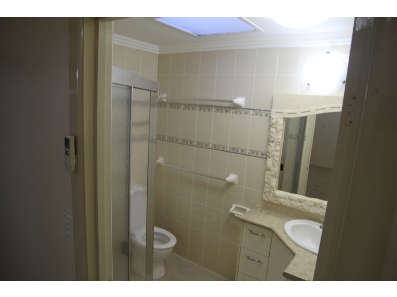 6/548 Esplanade, Urangan QLD 4655
